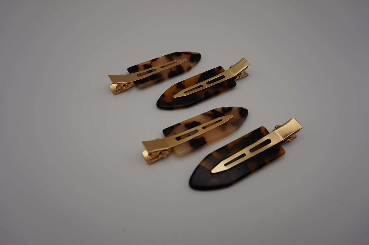007 PRISONER | DILUTE TORTOISESHELL