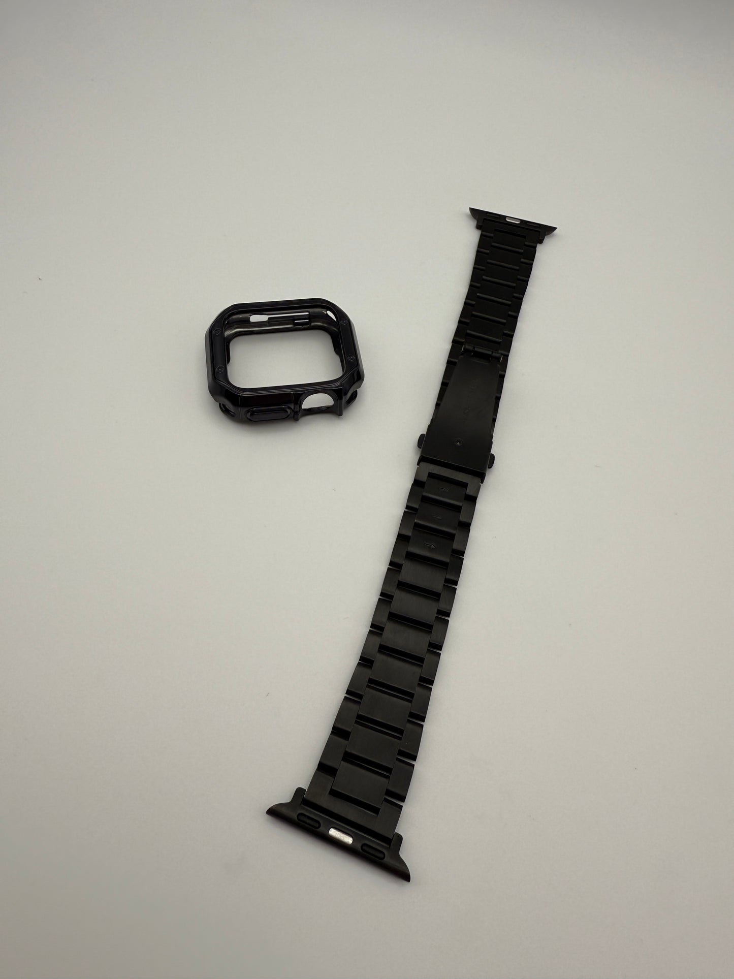 000 SAMPLE | BLACK METAL W.STRAP